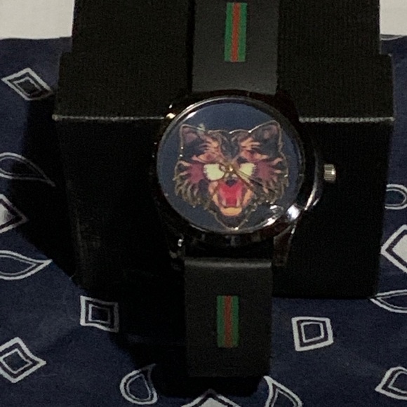 Watch - Picture 4 of 5